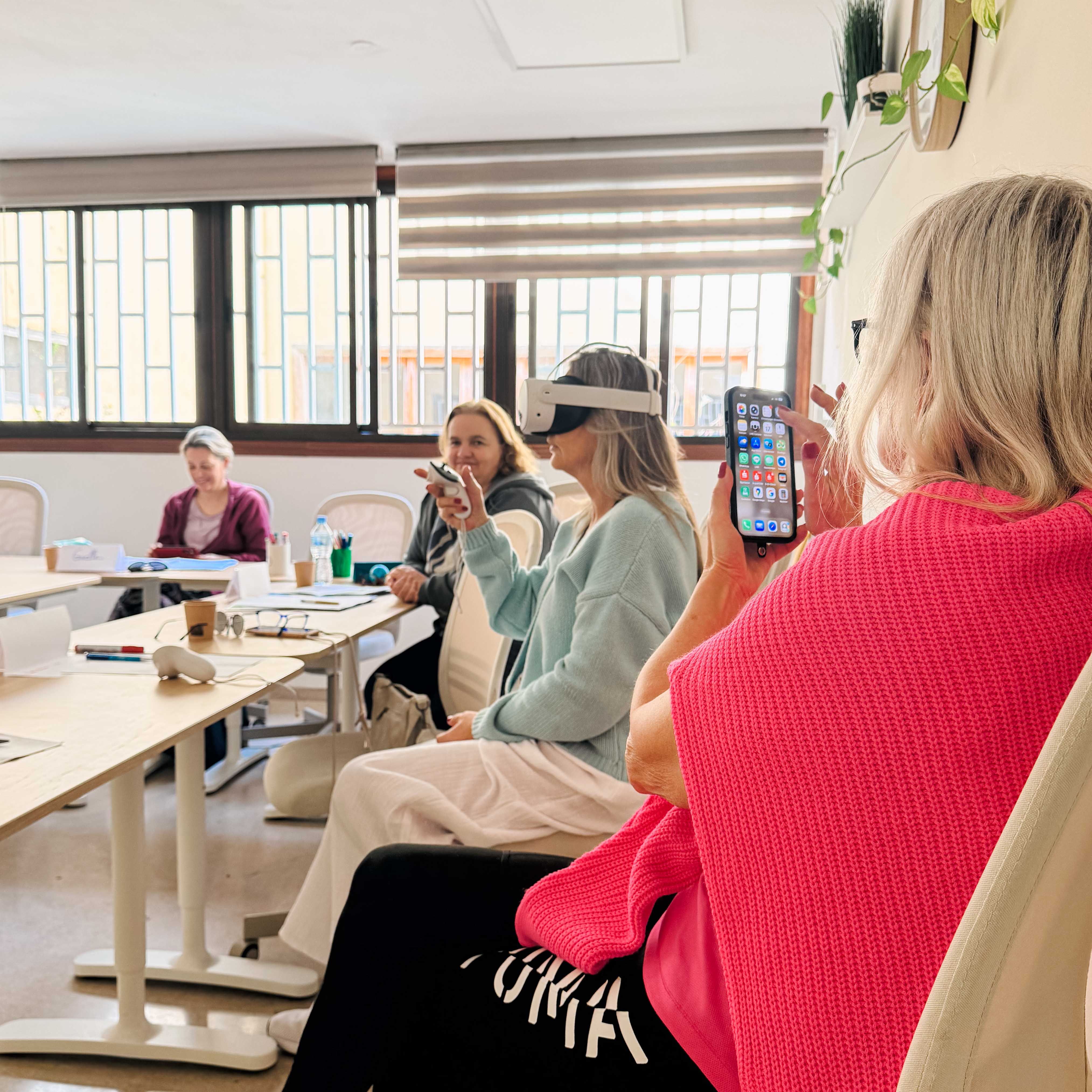 Courses  - increasing well-being and managing stress effectively 